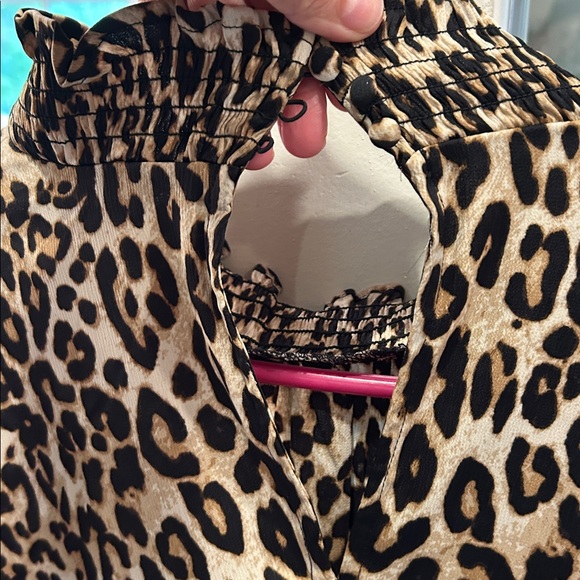 H&M Leopard Print Blouse - Picture 5 of 5